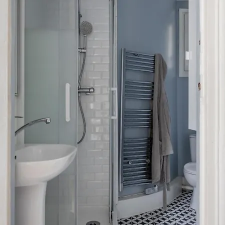 Charming Parisian - 50 M2 - Trendy 9th District Apartment