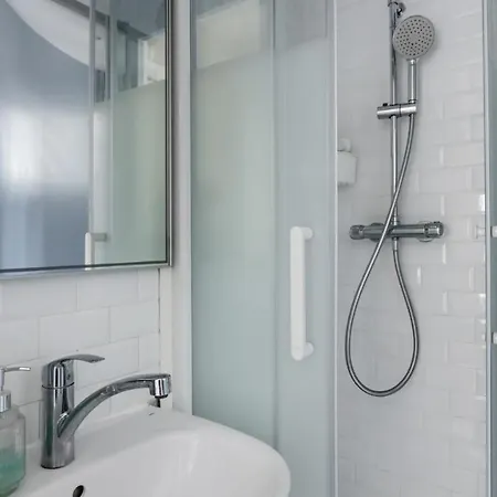 Charming Parisian - 50 M2 - Trendy 9th District Apartment Paris
