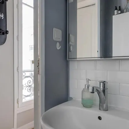 Charming Parisian - 50 M2 - Trendy 9th District *